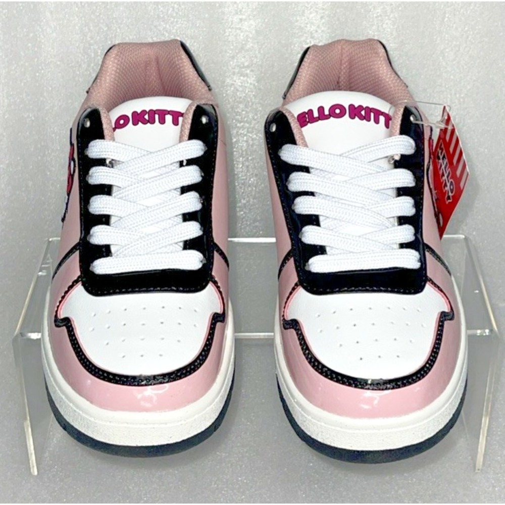 Sanrio Hello Kitty Court Sneakers Women's Size 7 Pink Lace Up Shoes NEW W/ TAGS - Picture 5 of 16